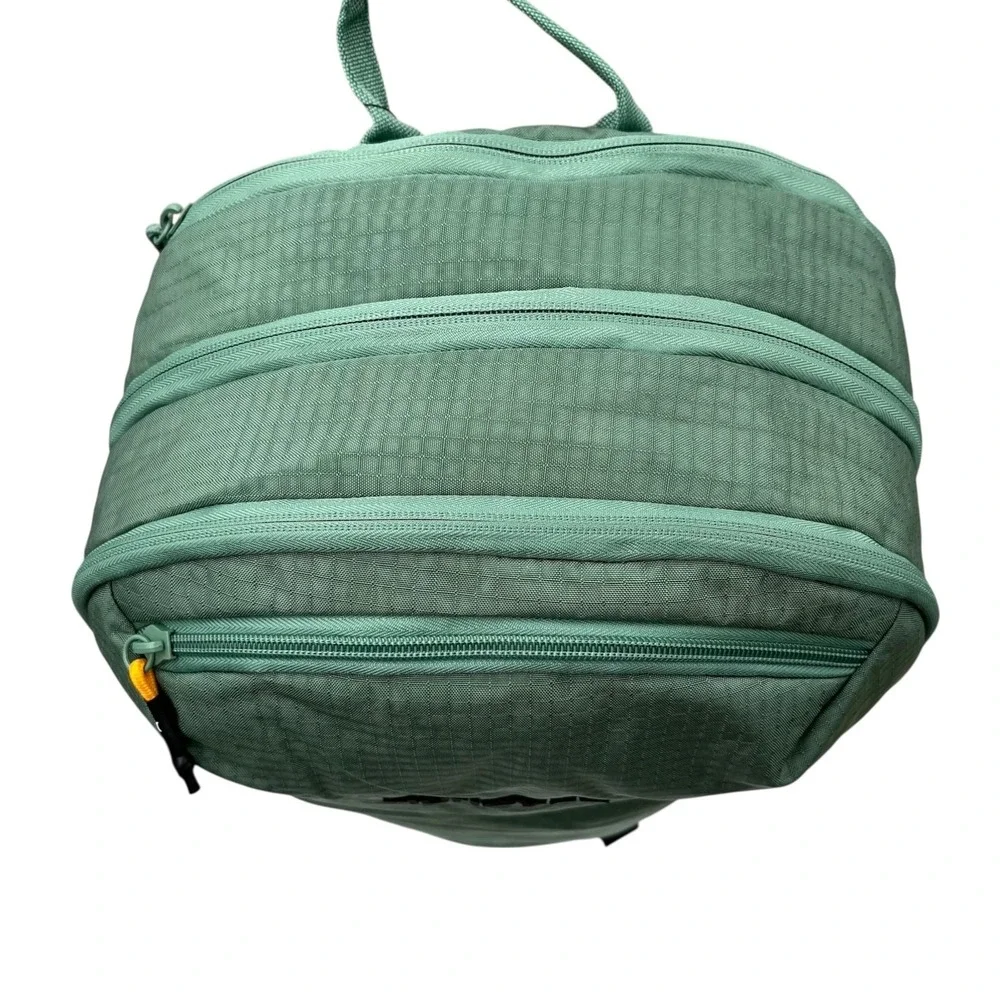 Hurley Mens One and‎ Only Classic Backpack Cilantro Green Fits 15